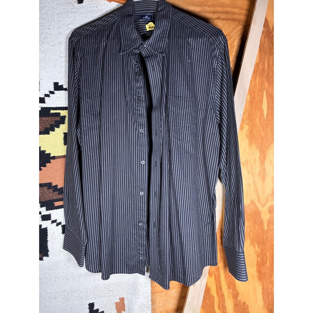 Dockers Button Down Shirt Mens Large Black Striped Excellent Long Sleeve Pocket